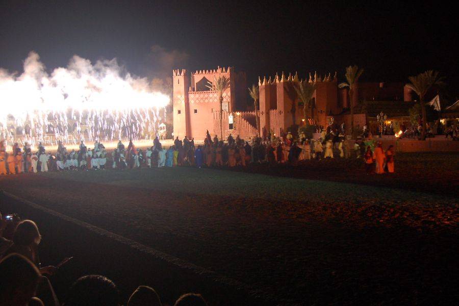 Delicioso jantar com o Histórico Fantasia e Show de Dança