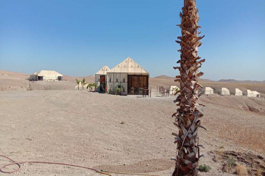 Excursão noturna no deserto de Agafay por 2 dias