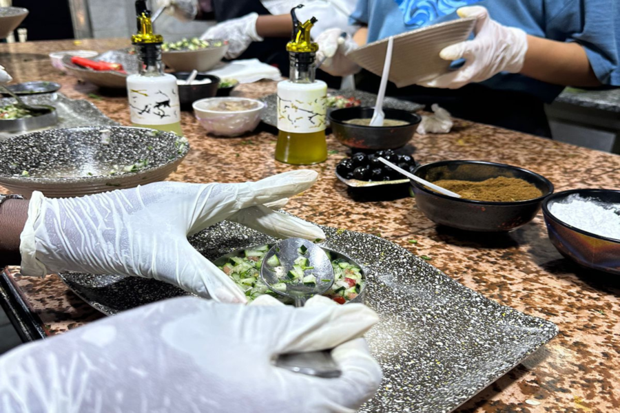 Aula de culinária marroquina Marrakech no Chouf l'Or com retirada