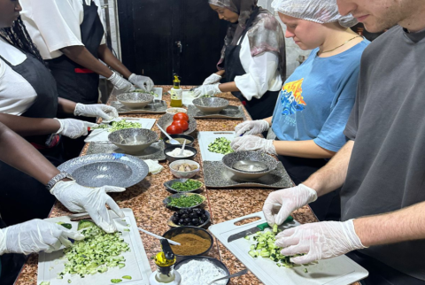 Aula de culinária marroquina Marrakech no Chouf l'Or com retirada