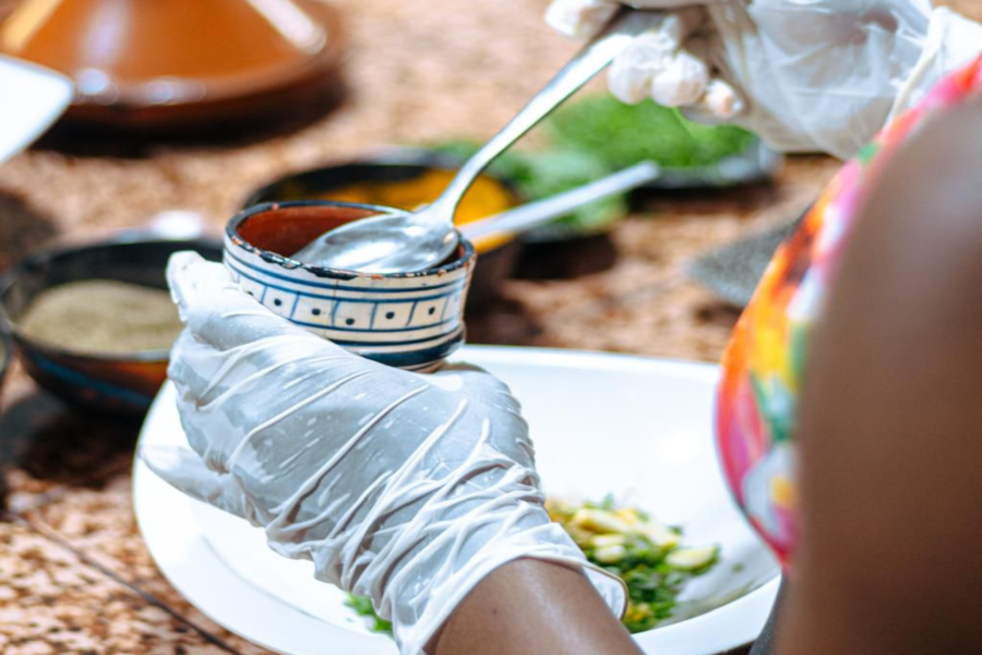 Aula de culinária marroquina Marrakech no Chouf l'Or com retirada