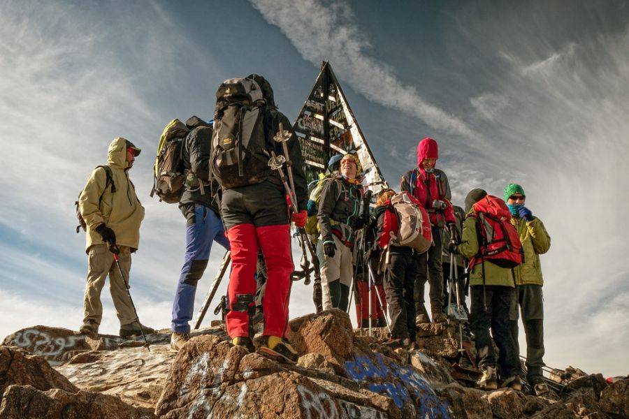 2 dias de caminhada na montanha Toubkal