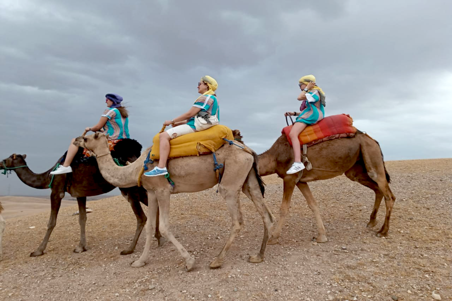 Excursão noturna no deserto de Agafay por 2 dias