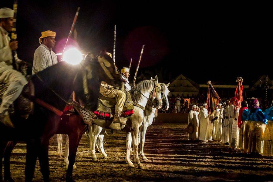 Delicioso jantar com o Histórico Fantasia e Show de Dança