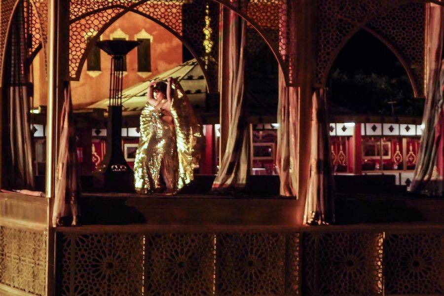 Delicioso jantar com o Histórico Fantasia e Show de Dança