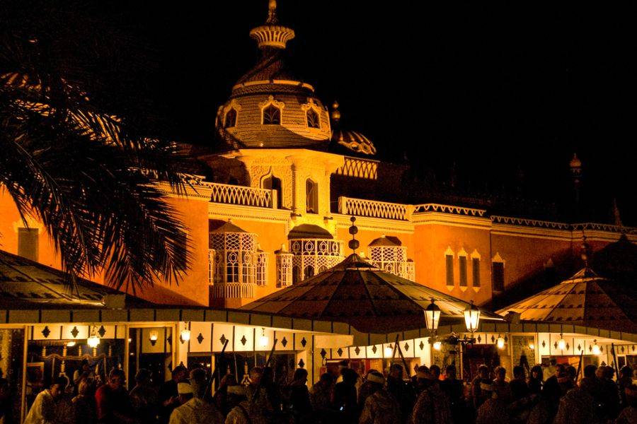 Delicioso jantar com o Histórico Fantasia e Show de Dança