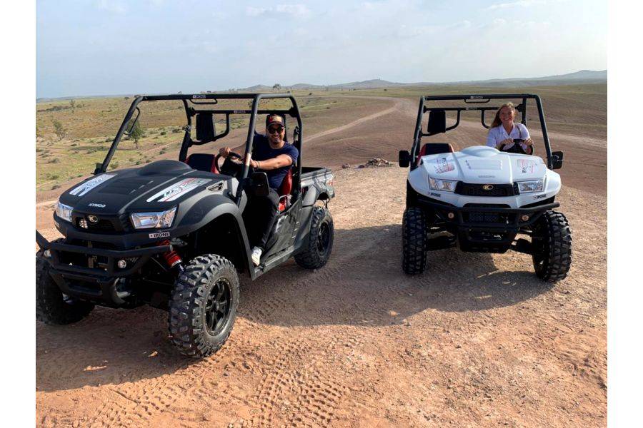 Passeio de buggy por adrenalina e passeio de camelo no Palmeraie Marrakech