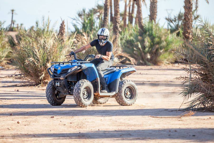 Passeio de quadriciclo no Palmeraie de Marrakech